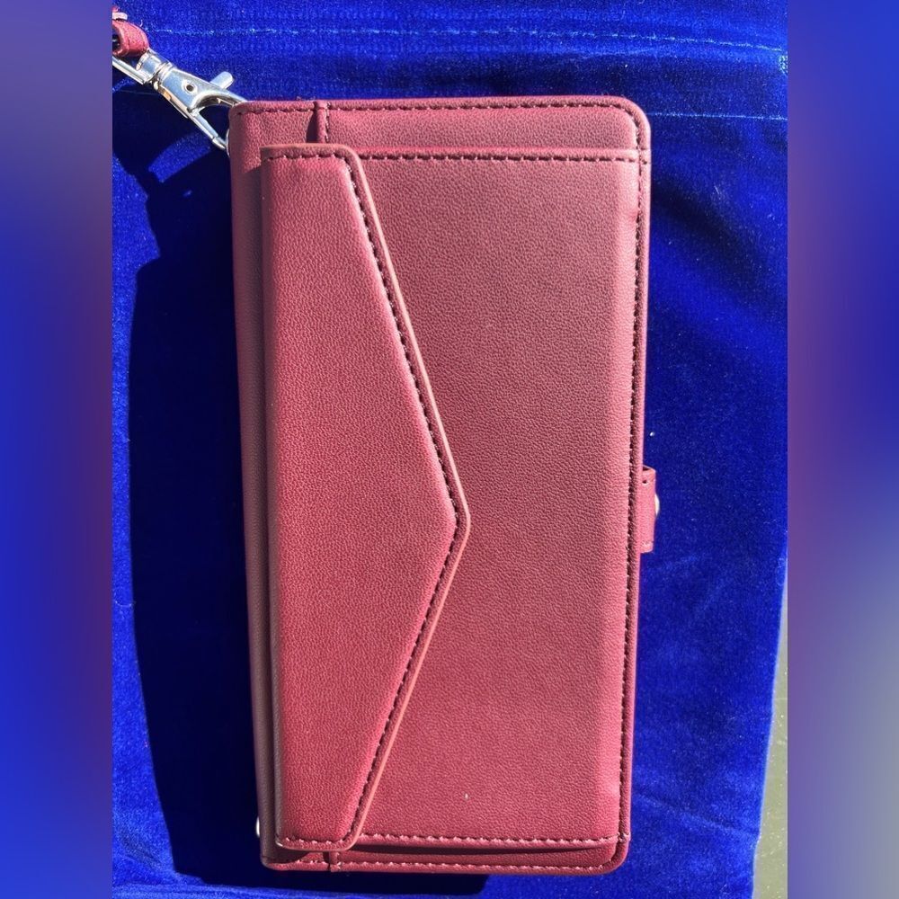 Multifunctional Wallet Case for iPhone 16 Pro with Strap - Picture 7 of 13